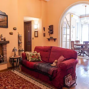 Apartment Duomo Walking Distance Elegant Flat With View, Milan